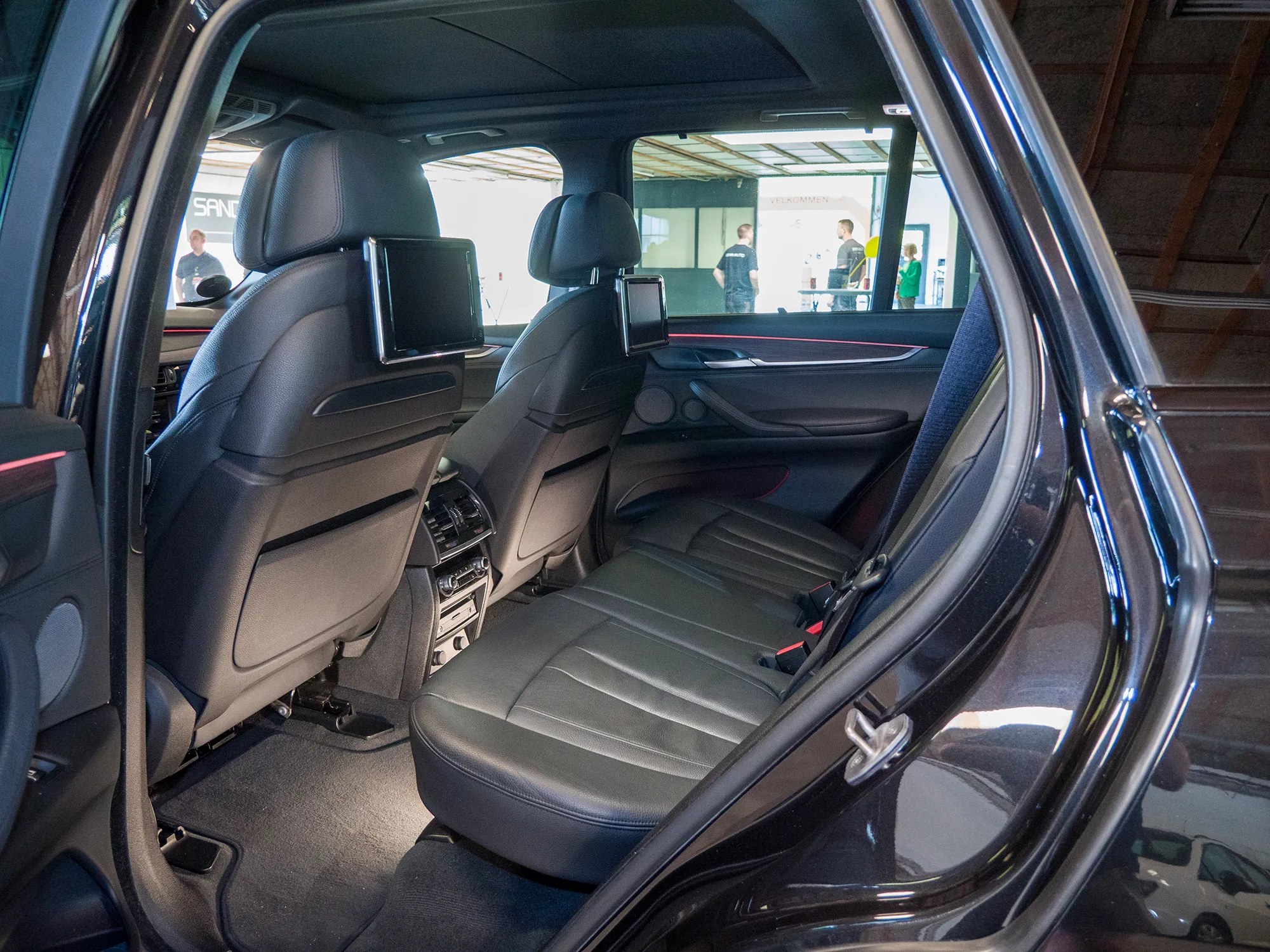 Sandholdt biler - Åbenhus-51