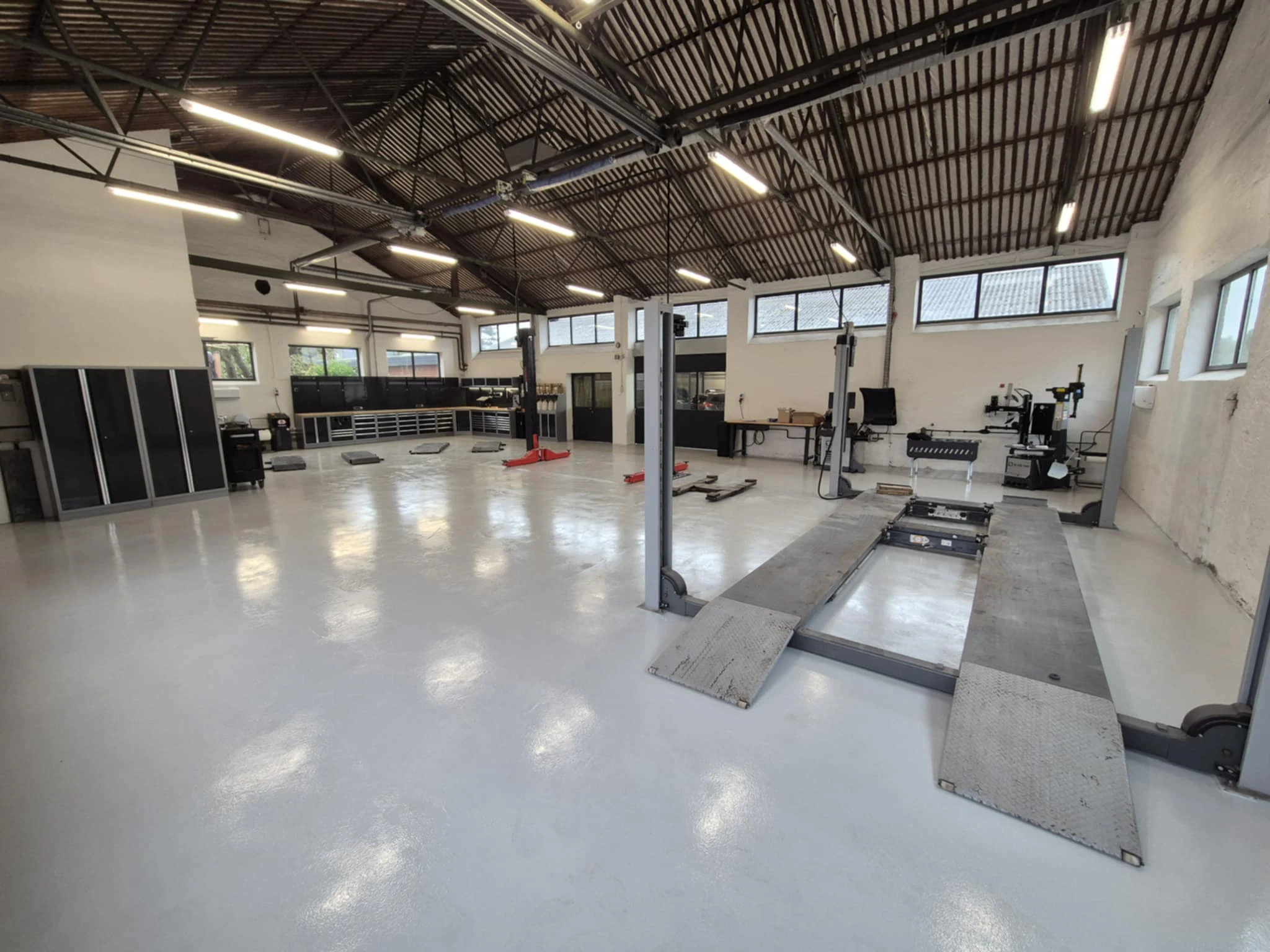 Sandholdtbiler bil værksted 7