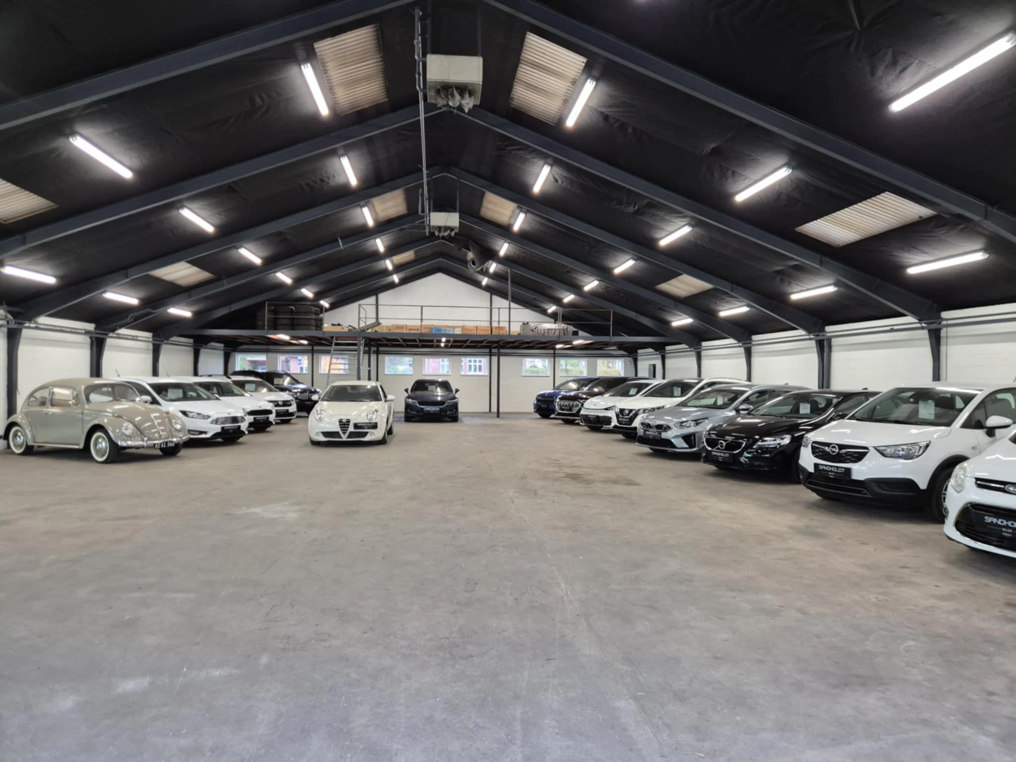 Sandholdtbiler biler til salg udstilling 6