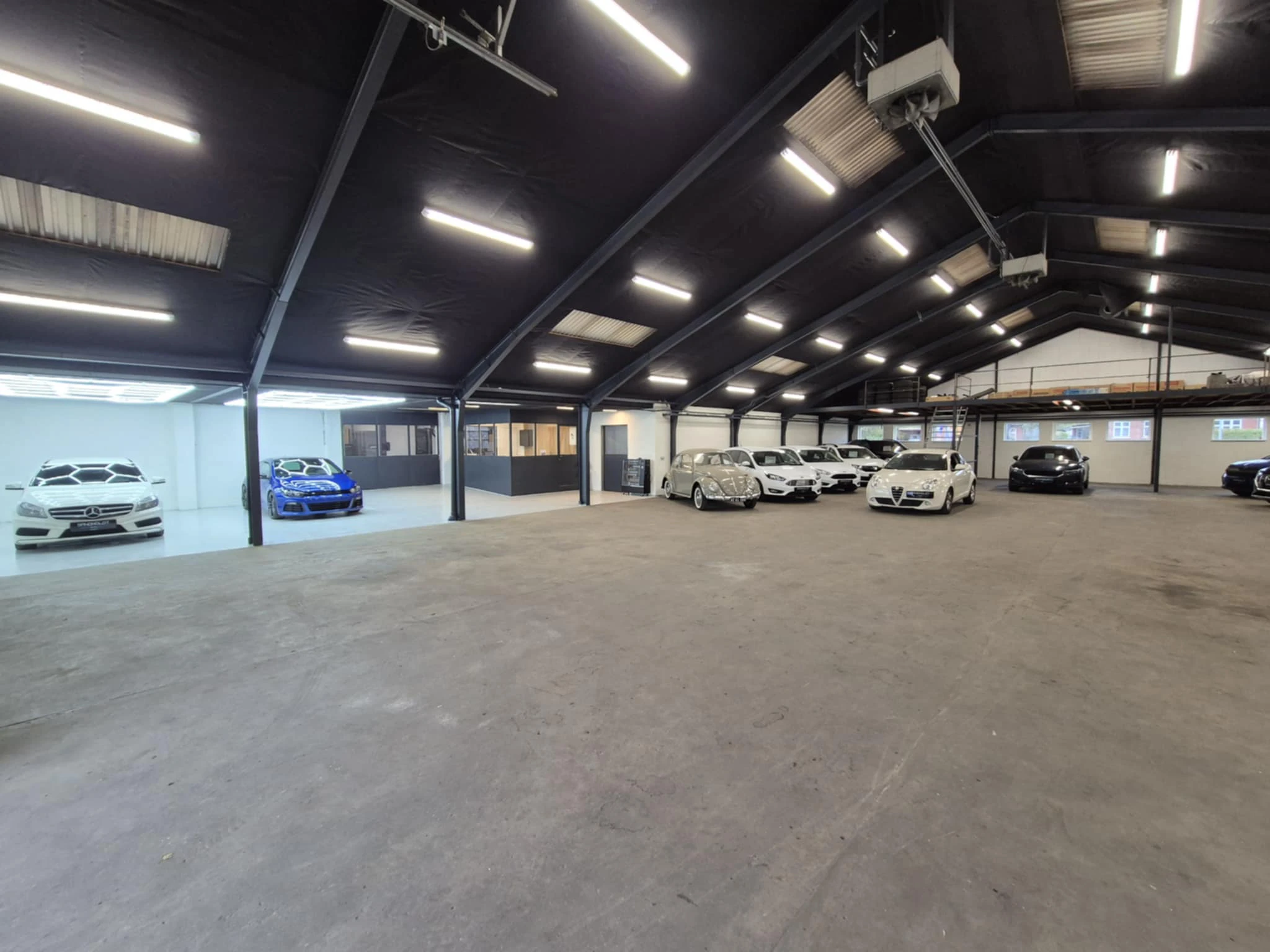 Sandholdtbiler biler til salg udstilling 7