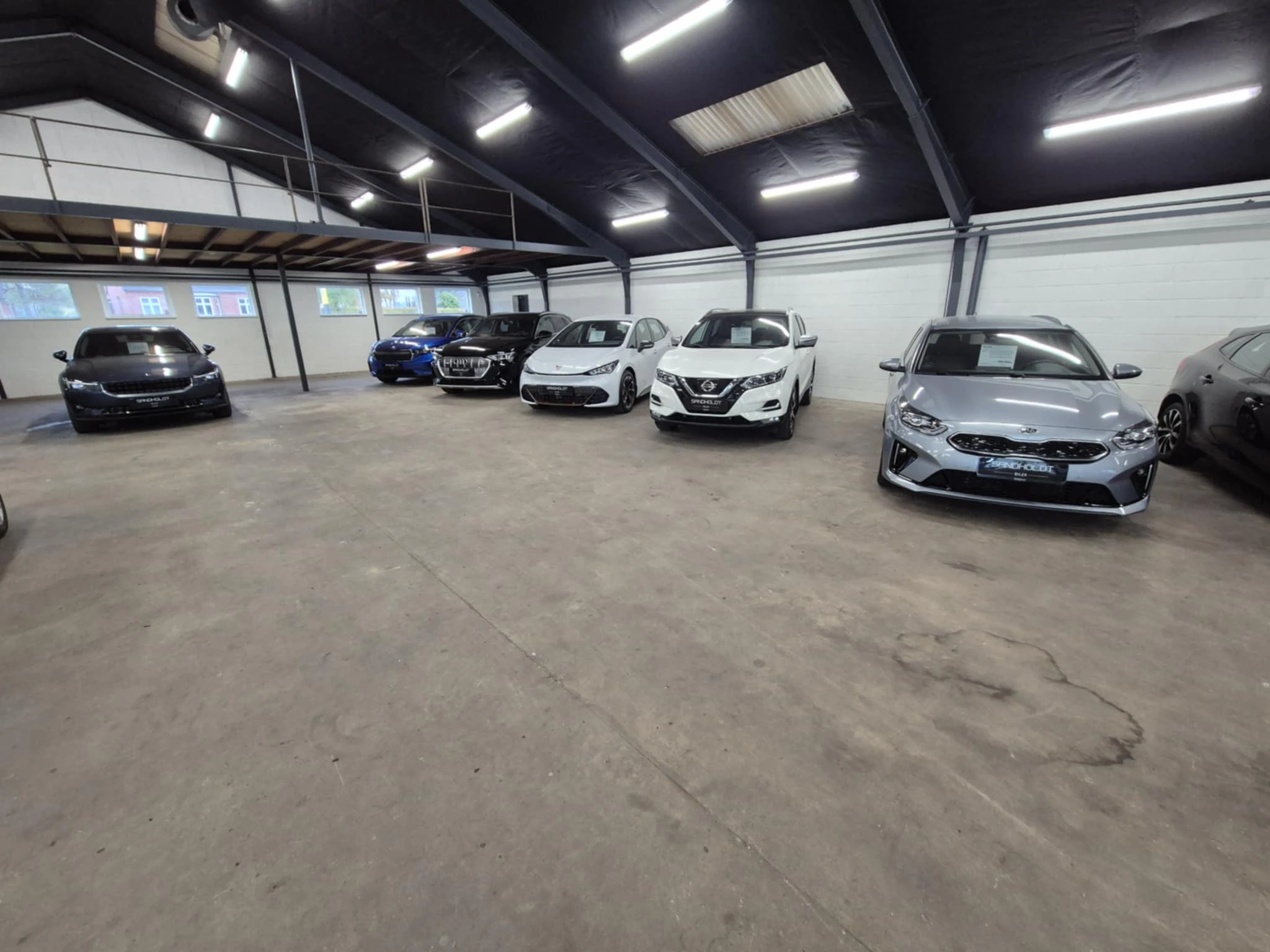 Sandholdtbiler biler til salg udstilling 9